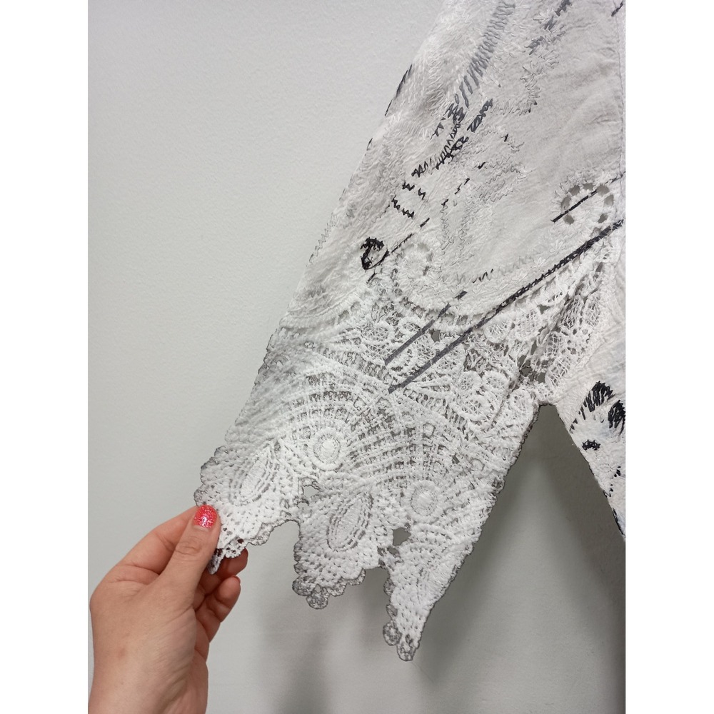 Impulse California Wearable Art Tunic Top Womens Medium White Black Floral Lace - Picture 8 of 12